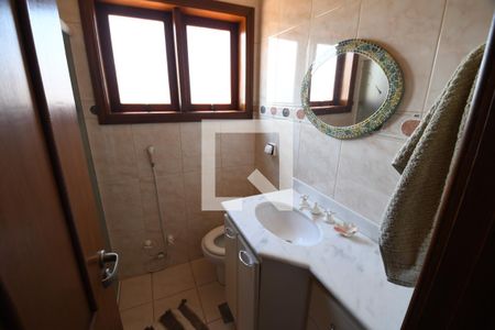 Casa de condomínio à venda com 500m², 3 quartos e 4 vagasBanheiro 2