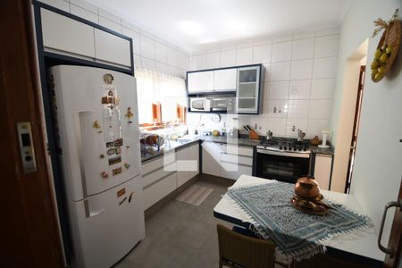 Casa de condomínio à venda com 500m², 3 quartos e 4 vagasCozinha