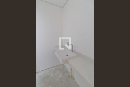 Apartamento à venda com 141m², 2 quartos e 3 vagas Apartamento à venda com 141m², 2 quartos e 3 vagasBanheiro de Serviço