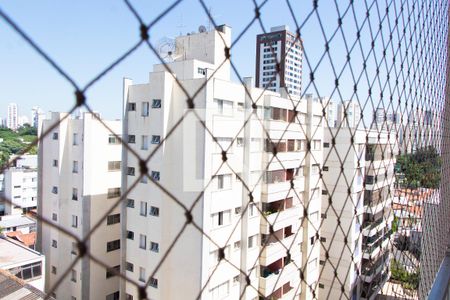 Vista Varanda da Sala de apartamento à venda com 3 quartos, 104m² em Cambuí, Campinas