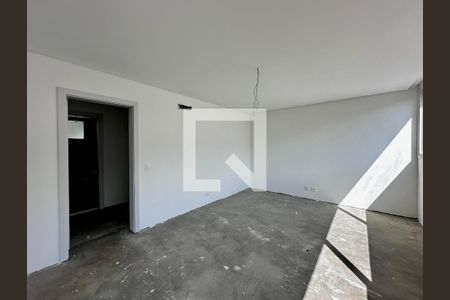 Casa à venda com 712m², 4 quartos e 4 vagas Casa à venda com 712m², 4 quartos e 4 vagasSala Íntima