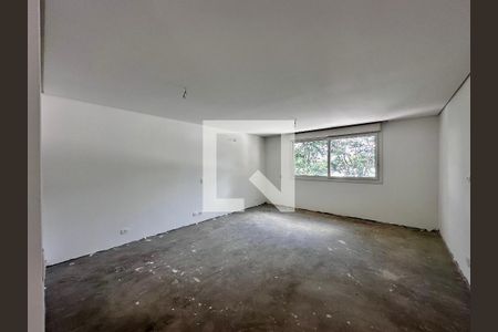 Casa à venda com 712m², 4 quartos e 4 vagas Casa à venda com 712m², 4 quartos e 4 vagasSuíte 4