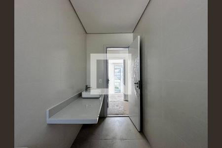 Casa à venda com 712m², 4 quartos e 4 vagas Casa à venda com 712m², 4 quartos e 4 vagasBanheiro Suíte 3