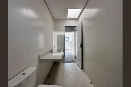 Casa à venda com 712m², 4 quartos e 4 vagas Casa à venda com 712m², 4 quartos e 4 vagasBanheiro Suíte 1