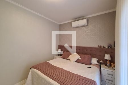 Casa à venda com 345m², 4 quartos e 7 vagas Casa à venda com 345m², 4 quartos e 7 vagasSuíte