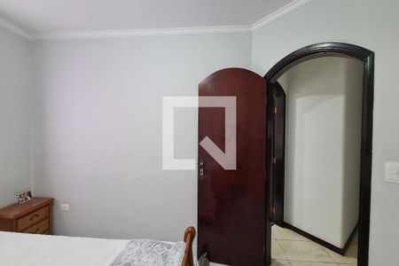 Casa à venda com 345m², 4 quartos e 7 vagas Casa à venda com 345m², 4 quartos e 7 vagasQuarto 1