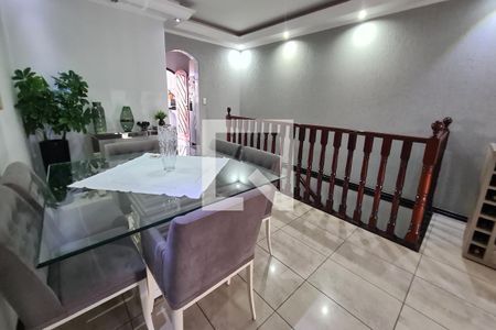 Sala de casa à venda com 4 quartos, 345m² em Vila Tolstoi, São Paulo