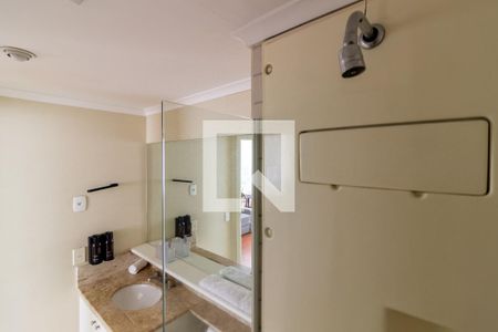 Banheiro de kitnet/studio à venda com 1 quarto, 40m² em Cerqueira César, São Paulo