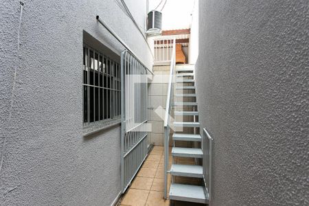 Casa à venda com 200m², 3 quartos e 3 vagasCorredor Externo