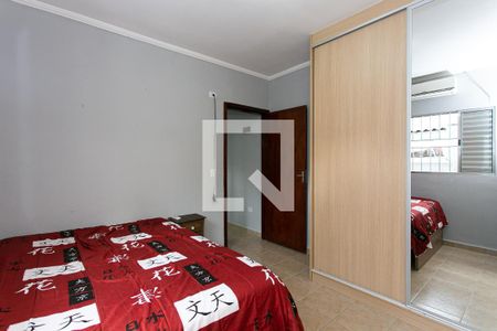 Casa à venda com 200m², 3 quartos e 3 vagasQuarto 2