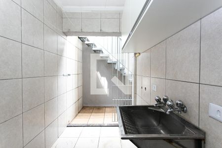 Casa à venda com 200m², 3 quartos e 3 vagasÁrea de Serviço