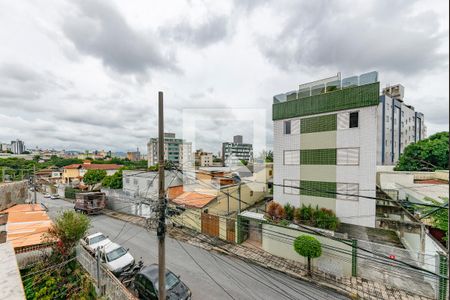Apartamento à venda com 100m², 3 quartos e 2 vagas Apartamento à venda com 100m², 3 quartos e 2 vagasVaranda do Quarto 2
