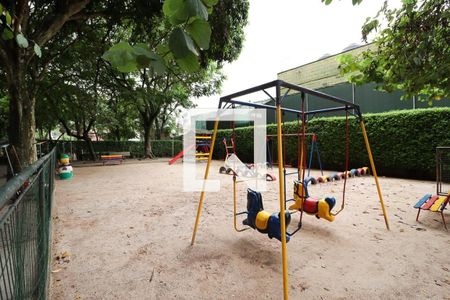 Apartamento à venda com 98m², 3 quartos e 2 vagasÁrea comum - Playground