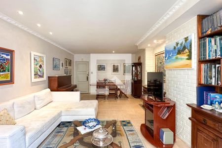 Apartamento à venda com 120m², 3 quartos e 1 vaga Apartamento à venda com 120m², 3 quartos e 1 vagaSala