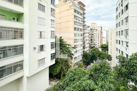 Apartamento à venda com 120m², 3 quartos e 1 vaga Apartamento à venda com 120m², 3 quartos e 1 vagaSuíte