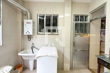 Apartamento à venda com 120m², 3 quartos e 1 vaga Apartamento à venda com 120m², 3 quartos e 1 vagaÁrea de Serviço