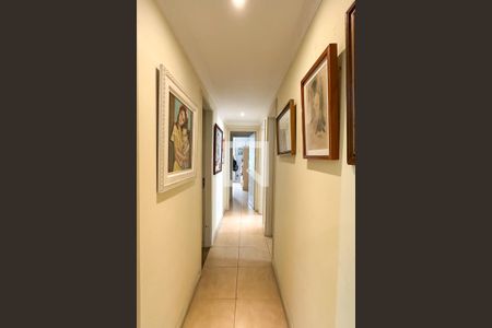 Apartamento à venda com 120m², 3 quartos e 1 vaga Apartamento à venda com 120m², 3 quartos e 1 vagaCorredor