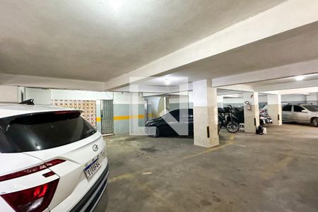Apartamento à venda com 120m², 3 quartos e 1 vaga Apartamento à venda com 120m², 3 quartos e 1 vagaGaragem