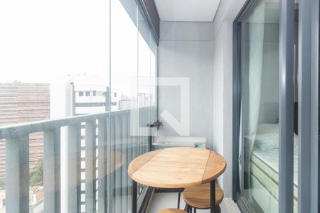 Studio para alugar com 22m², 1 quarto e sem vaga Studio para alugar com 22m², 1 quarto e sem vagaVaranda