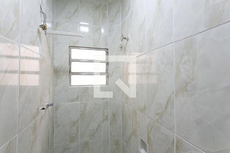 Banheiro de casa de condomínio para alugar com 1 quarto, 40m² em Vila Santo Estevão, São Paulo