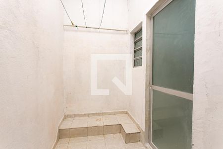 Casa de condomínio para alugar com 40m², 1 quarto e sem vagaÁrea de Serviço