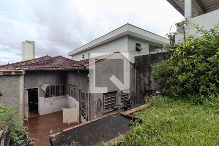 Casa para alugar com 390m², 3 quartos e 2 vagasQuintal