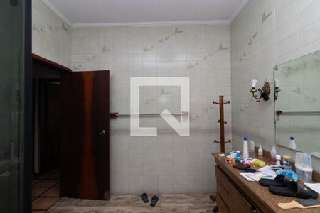 Casa para alugar com 390m², 3 quartos e 2 vagasBanheiro