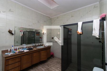 Casa para alugar com 390m², 3 quartos e 2 vagasBanheiro