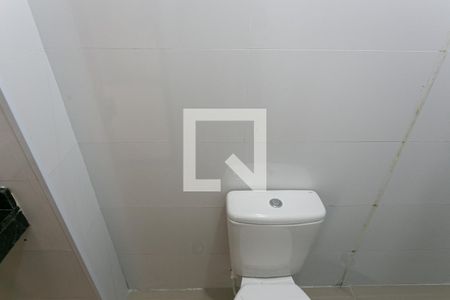 Apartamento para alugar com 38m², 2 quartos e sem vagaBanheiro