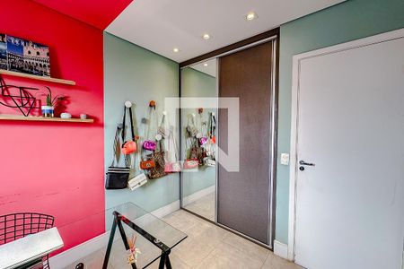 Apartamento à venda com 64m², 2 quartos e 1 vagaQuarto 2