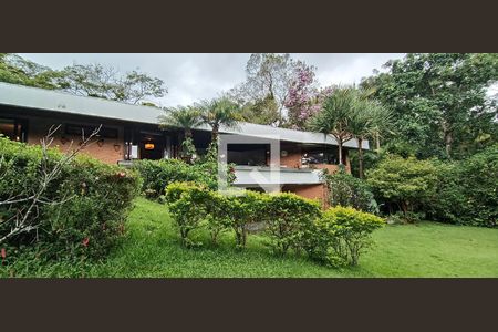 Casa para alugar com 368m², 4 quartos e 4 vagas Casa para alugar com 368m², 4 quartos e 4 vagasJardim