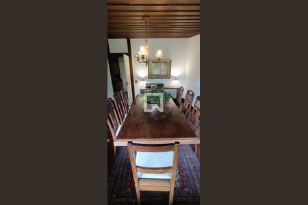 Casa para alugar com 368m², 4 quartos e 4 vagas Casa para alugar com 368m², 4 quartos e 4 vagasSala de Jantar