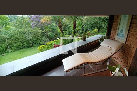 Casa para alugar com 368m², 4 quartos e 4 vagas Casa para alugar com 368m², 4 quartos e 4 vagasVaranda