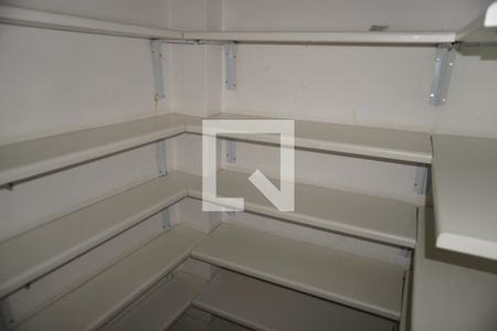 Apartamento à venda com 578m², 5 quartos e 2 vagasDespensa