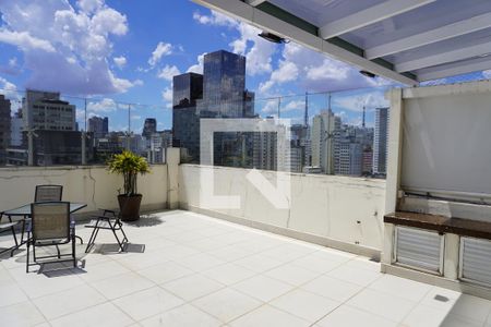 Apartamento à venda com 578m², 5 quartos e 2 vagasSacada do Quarto 3