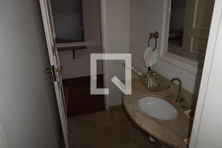 Apartamento à venda com 578m², 5 quartos e 2 vagasLavabo
