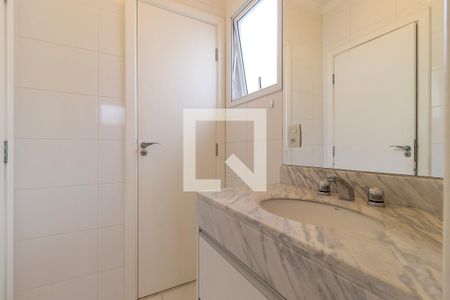 Casa de condomínio à venda com 322m², 4 quartos e 4 vagasBanheiro da Suíte 3