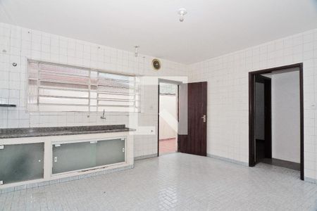 Casa à venda com 250m², 3 quartos e 6 vagas Casa à venda com 250m², 3 quartos e 6 vagasCozinha