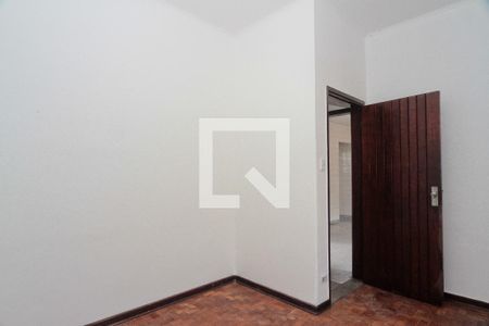 Casa à venda com 250m², 3 quartos e 6 vagas Casa à venda com 250m², 3 quartos e 6 vagasQuarto 3
