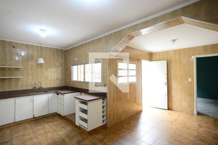 Casa à venda com 220m², 3 quartos e 3 vagasCozinha