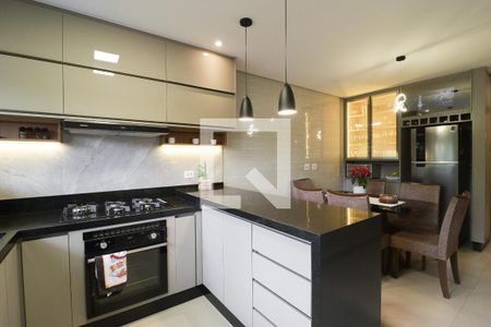 Casa à venda com 117m², 3 quartos e 2 vagas Casa à venda com 117m², 3 quartos e 2 vagasCozinha