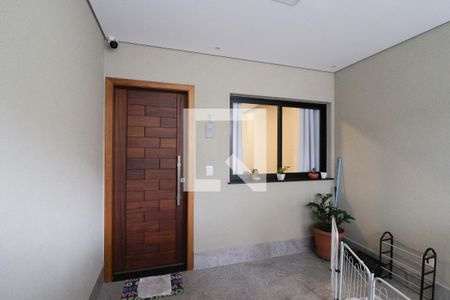 Casa à venda com 117m², 3 quartos e 2 vagas Casa à venda com 117m², 3 quartos e 2 vagasGaragem