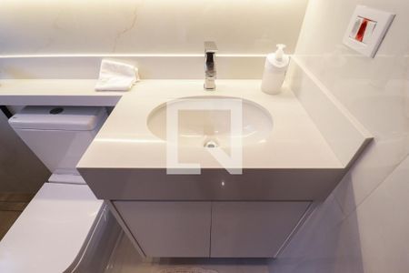 Casa à venda com 117m², 3 quartos e 2 vagas Casa à venda com 117m², 3 quartos e 2 vagasBanheiro da Suíte 2