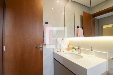 Casa à venda com 117m², 3 quartos e 2 vagas Casa à venda com 117m², 3 quartos e 2 vagasBanheiro da Suíte 1