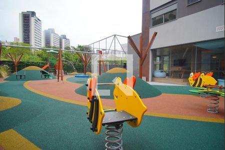 Apartamento à venda com 115m², 2 quartos e 2 vagasÁrea Comum - Playground