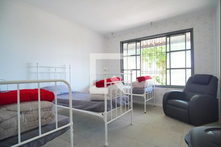 Quarto 2 de casa para alugar com 4 quartos, 400m² em Jardim Sabará, Porto Alegre