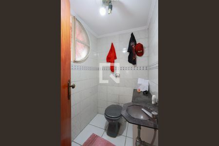 Casa para alugar com 320m², 3 quartos e 1 vaga Casa para alugar com 320m², 3 quartos e 1 vagaLavabo