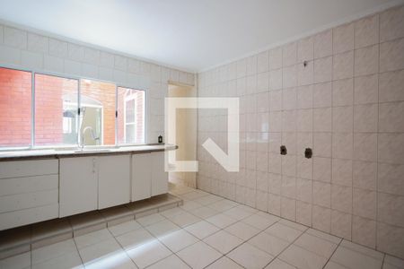 Casa para alugar com 320m², 3 quartos e 1 vaga Casa para alugar com 320m², 3 quartos e 1 vagaCozinha