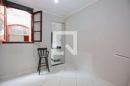 Casa para alugar com 320m², 3 quartos e 1 vaga Casa para alugar com 320m², 3 quartos e 1 vagaSuíte 3