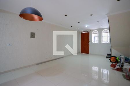 Casa para alugar com 3 quartos, 320m² em Vila Nova Cachoeirinha, São Paulo